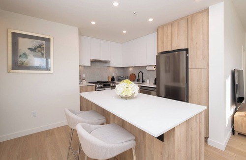 Yorkson Apartment | Sun-Filled 2BR Condo | Bright, Open, Near Event Center, Shops & Transit