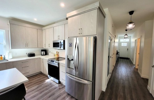 Okanagan-Similkameen House | Sun n Sips Villa in Keremeos