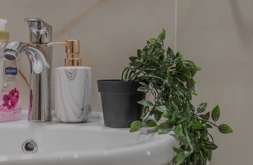 Caltanissetta Apartment | Sunny Sicilian Apartment with Garden & Deck