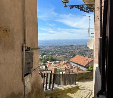 Rocca di Papa Apartment | Sunset Love
