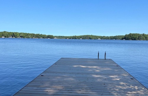 Bala Cottage | Sunset Point on Lake Muskoka with 470ft of frontage