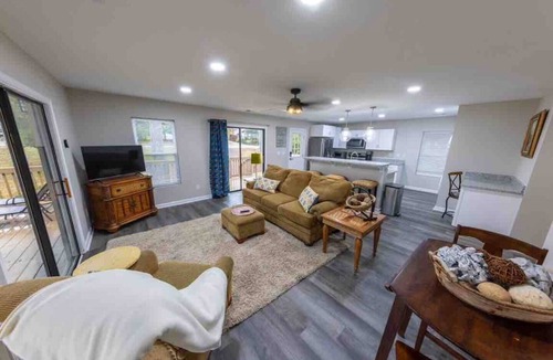 Camden House | Sunset Side Lakehouse on Lake Wateree with Dock and Ramp!