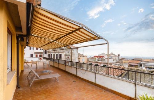 Genzano di Roma Apartment | Sunset Terrace