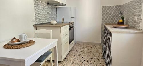 San Leonardo Apartment | Sunsets over the Stagnone - Two-room apartment 150m from the sea