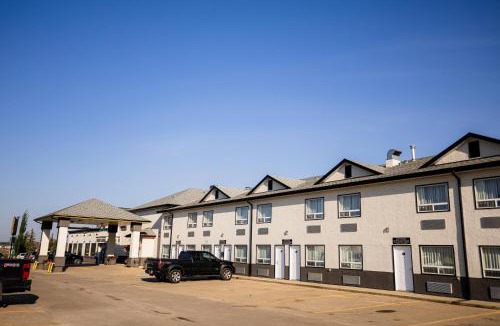 Drayton Valley Hotel | Super 8 by Wyndham Drayton Valley