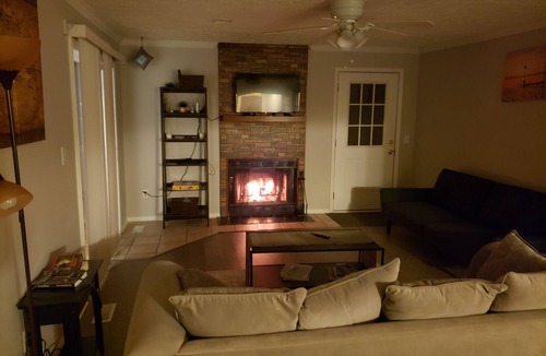 Fox Hill - Grandview House | Super close to beaches, the historic triangle, and bush gardens!