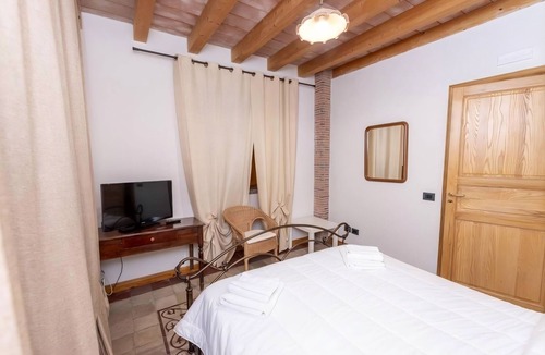 Capri Leone Villa | Superor Vulcan Room
