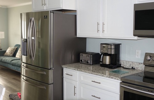 Emerald Isle House | Surf Sounds Beach Retreat, Enter your Relaxation Zone.