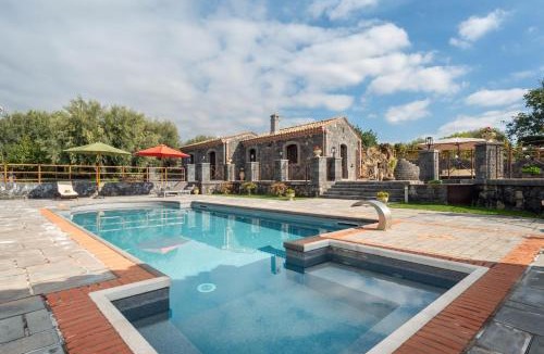 Santa Maria di Licodia Villa | Tenuta Rocca del Corvo - Luxe villa