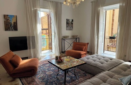 Termini Imerese House | Termini Imerese between Cefalu and Palermo, spacious, a short walk to the beach.