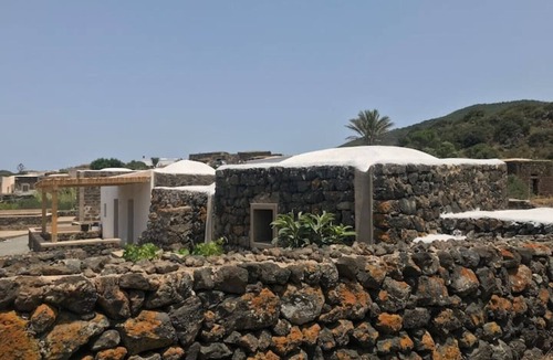 Siba-Roncone Apartment | The cave of benikulà ancient Pantelleria Dammuso Andrea 2