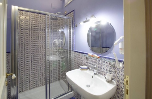 Santo Stefano di Camastra Bed & Breakfast | THE PALACE B&B and Apartments - FRUIT LUXURY ROOM