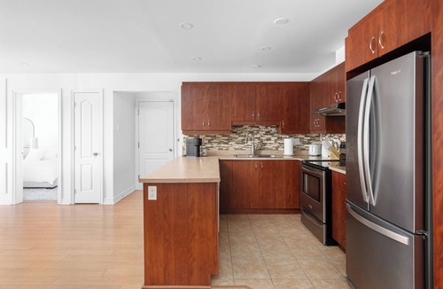 Laval Condo | The Jacques Retreat, cozy home