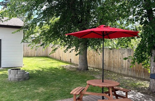 Sylvan Lake House | The Kode Sylvan Lake - Steps to the Beach