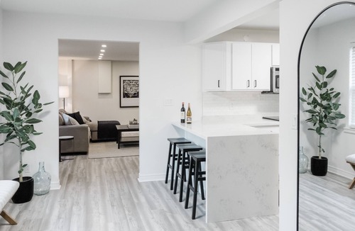 Niagara-on-the-Lake House | The Little White Haus