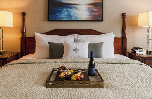 Downtown Victoria Hotel | The Magnolia Hotel and Spa