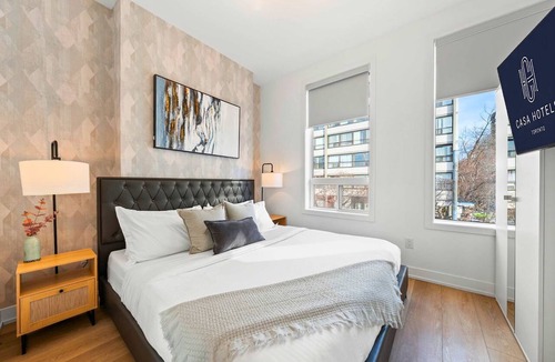 Grange Park Hotel | The McCaul | Spacious DT Suite Walk to Kensington