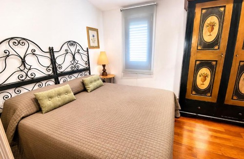 Agrigento Villa | The Queens House