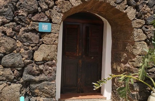Pantelleria House | The Selfish Carob: dammuso Calypso