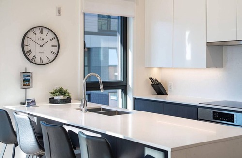 Revelstoke Condo | The Summit - 3 Bedroom Penthouse|Roof Top Hot Tub