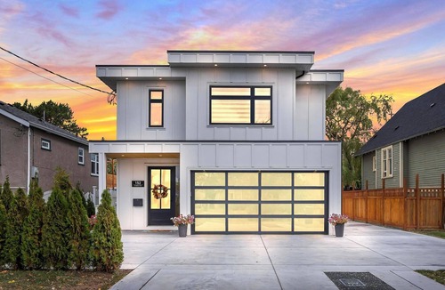 Saanich West House | The Ultimate Villa- Luxury Home with Guest House in the Heart of Town