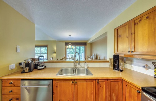 Panorama House | Three bedroom townhome ski-in/ski-out Upper Village