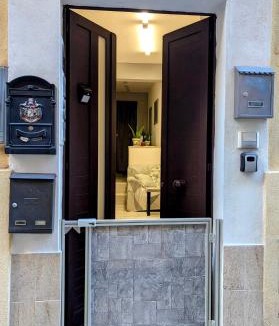 Ragusa Apartment | Tiny Beautiful Thing Ragusa