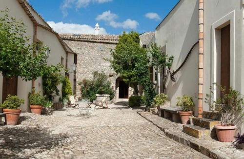Buseto Palizzolo Apartment | Titi - Holiday House Rental in Buseto Palizzolo, Sicily