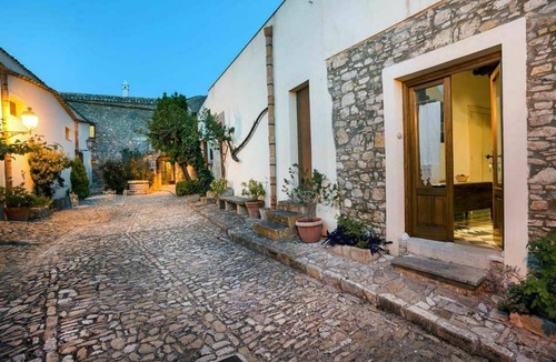 Buseto Palizzolo Apartment | Titi - Holiday House Rental in Buseto Palizzolo, Sicily