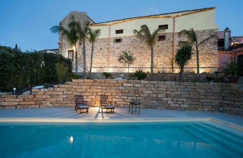 Buseto Palizzolo Apartment | Titi - Holiday House Rental in Buseto Palizzolo, Sicily