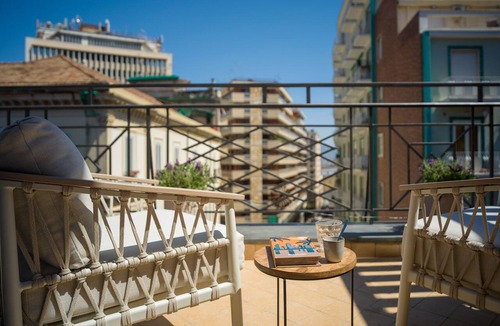 Montecalvario Apartment | Toledo Rooftop | Panoramic Terrace | Grandi Residenze Napoli