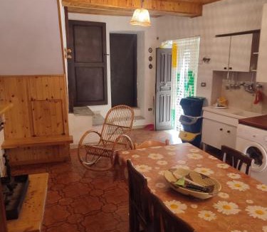 Trevi nel Lazio House | Tra cielo e terra