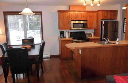Mont-Tremblant House | Tremblant Ski-Golf Oasis with views🎿⛳️