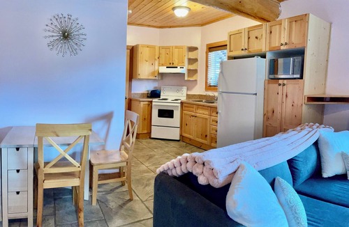 Apex Mountain Condo | True ski in/out with private hot tub and valley views