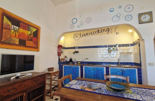Kamma Apartment | Two-bedroom apartment with extra beds - Alba 6
