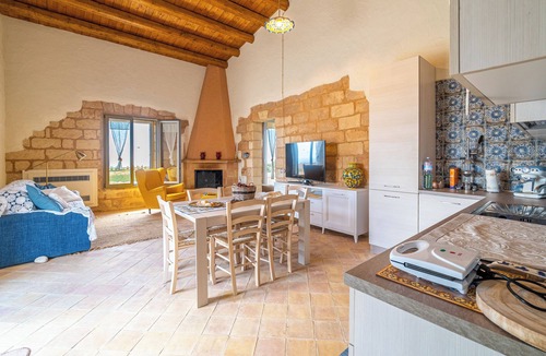 Menfi Villa | Two units, luxury, pool, seascape, vegetable garden