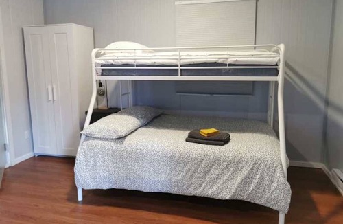 Sliammon Apartment | U1 Seaside Serenity: Seal Bay Glamping Retreat