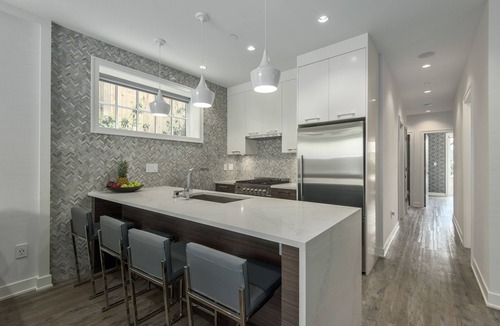 Kitsilano House | ⭐Ultra Luxury - Perfect for Families! Your own private putting green!⭐