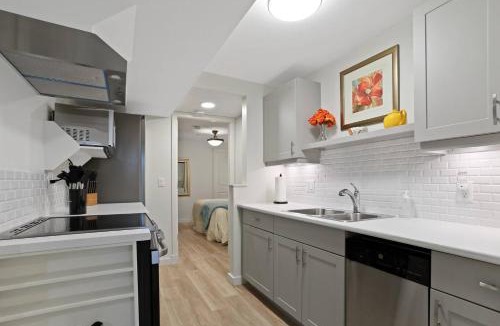 West Kelowna Estates Apartment | Uncork and Unwind