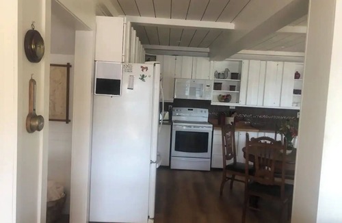 Quathiaski Cove House | Unique and peaceful beach access getaway on Quadra Island. Outstanding view