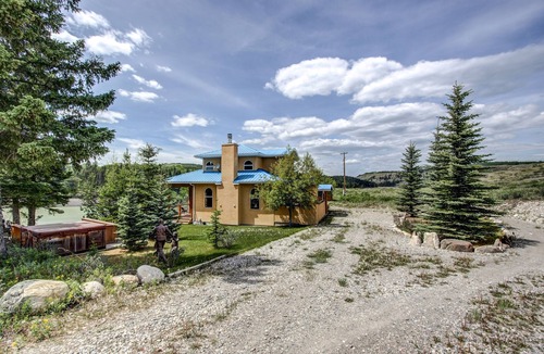Calgary Cottage | Unique cottage