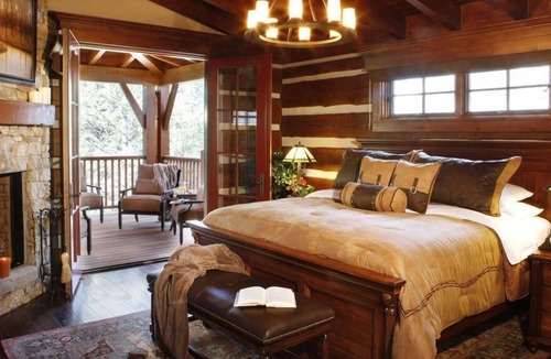 Invermere Cabin | Upscale cabin with gourmet kitchen, outdoor fireplace and rec room