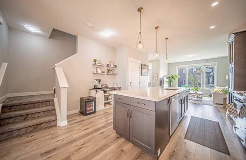 Evanston House | Use this space to grab a guest's attention by highlighting key amenities
