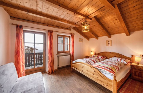 San Genesio Atesino Apartment | Vacation Apartment "Malgorerhof Pfister" with Mountain View, Balcony & Shared Garden