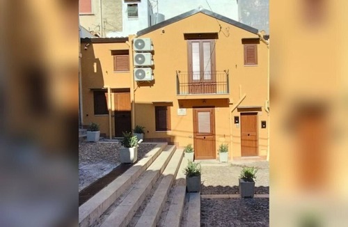 Monreale House | Vacation House Loft Pozzillo