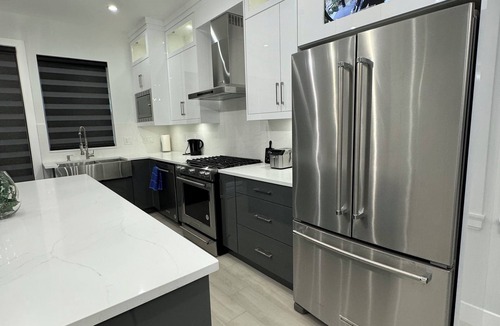 Fraserview House | Vancouver Elite Retreat