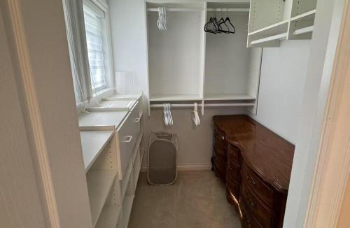 Dunbar House | Vancouver UBC University Villa B&B 35