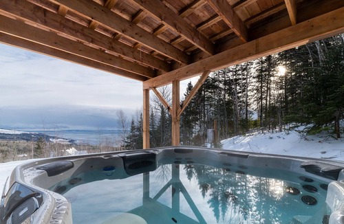 Saint-Joseph-de-la-Rive Ski Chalet | Vertigo, Fleuve Montagnes & spa