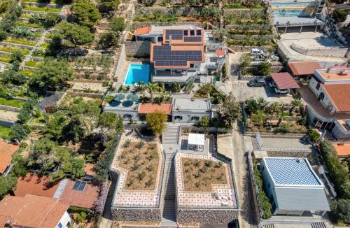 Capo Zafferano Apartment | VFH Residence Flavia -Tre Piscine