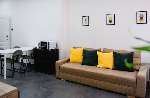 Chiaia Apartment | Via Niccolò Tommaseo 4 - appartamento 6